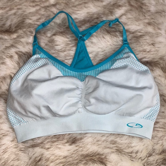 5 Different Sports Bras! All for $25 - Picture 2 of 16